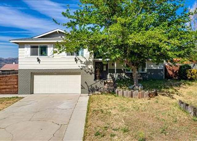 Property at 22150 Buena Vista St, Tehachapi, CA 93561, 3 beds, 2.5 baths