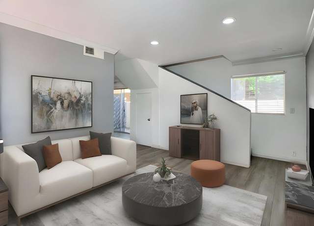 Property at 438 S Anza St, El Cajon, CA 92020, 2 beds, 1.5 baths