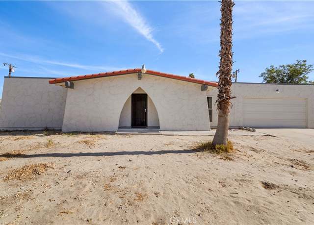 Property at 3078 N Bahada Rd, Palm Springs, CA 92262, 3 beds, 2 baths