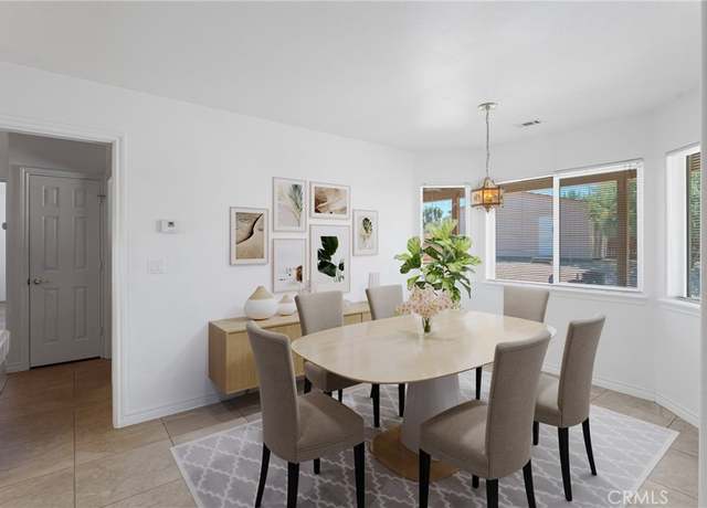 Property at 9735 Highland Rd, Oak Hills, CA 92344, 3 beds, 3 baths