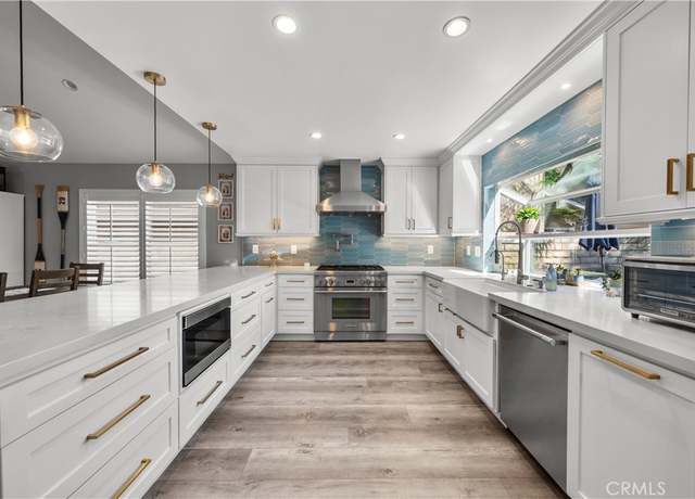 Property at 25538 Via Heraldo, Valencia, CA 91355, 4 beds, 3 baths