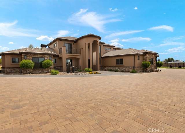 Property at 2801 Guynn Ave, Chico, CA 95973, 4 beds, 4 baths