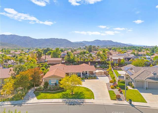 Property at 42302 Oregon Trl, Murrieta, CA 92562, 5 beds, 2.5 baths