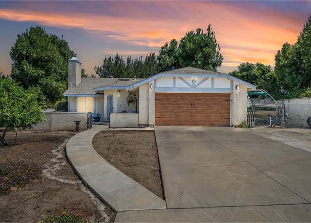 Property at 33168 Sangston Dr, Lake Elsinore, CA 92530, 3 beds, 2.5 baths
