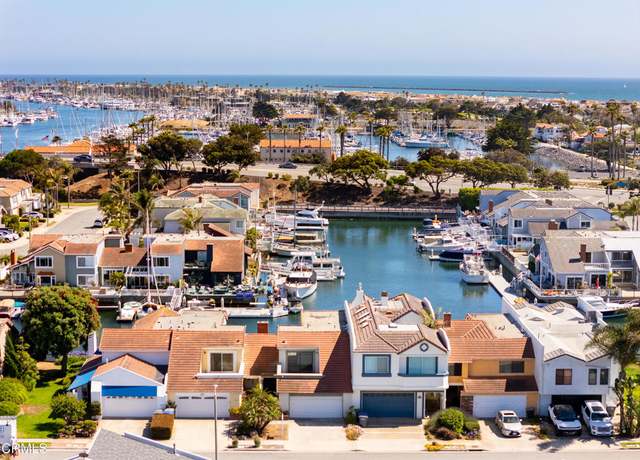 Property at 4320 Meridian Ave, Oxnard, CA 93035, 3 beds, 2.5 baths