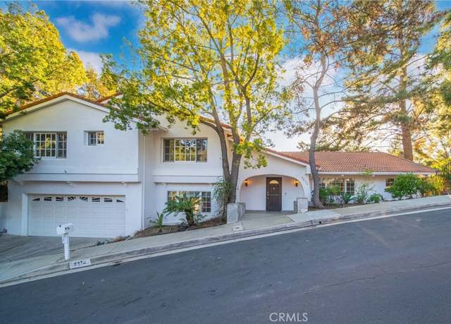Property at 9472 Rembert Ln, Beverly Hills, CA 90210, 4 beds, 4 baths
