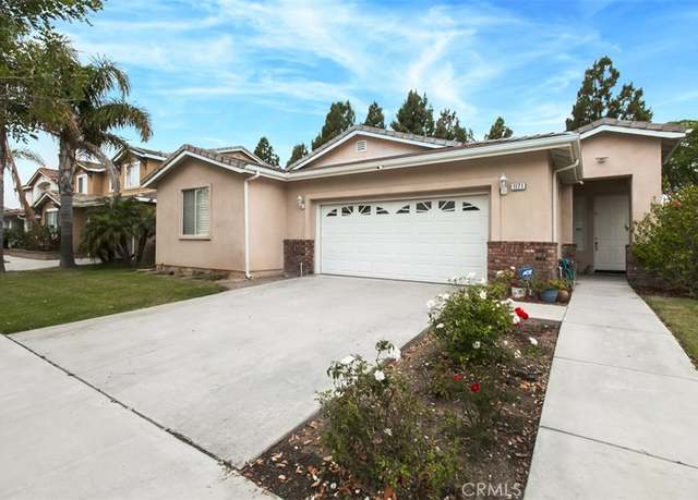 Property at 1171 Otano Way, Oxnard, CA 93030, 4 beds, 2 baths