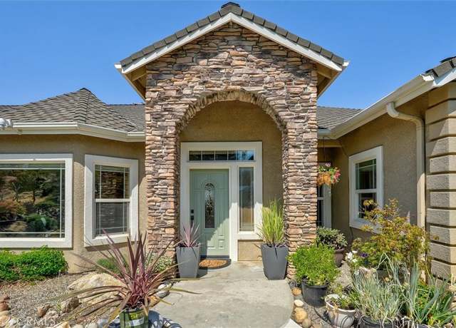 Property at 31364 Quartz Mountain Rd, Coarsegold, CA 93614, 4 beds, 3 baths