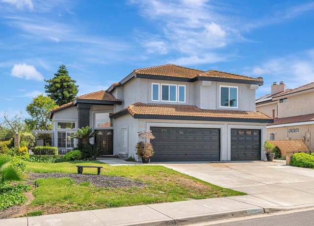 Property at 1359 Corte Alveo, Oceanside, CA 92057, 5 beds, 3 baths