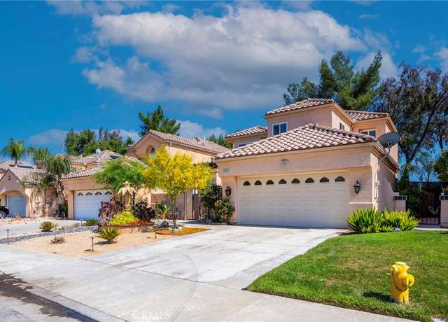 Property at 24101 Crowned Partridge Ln, Murrieta, CA 92562, 4 beds, 3 baths