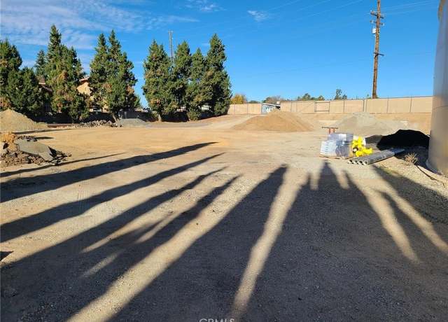 Property at 31875 Avenue E, Yucaipa, CA 92399