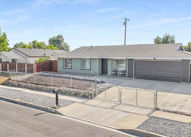 Property at 806 S Sandalwood Ave, Bloomington, CA 92316, 3 beds, 2 baths