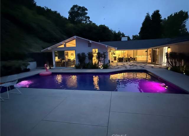 Property at 28715 Crestridge Rd, Rancho Palos Verdes, CA 90275, 4 beds, 3 baths