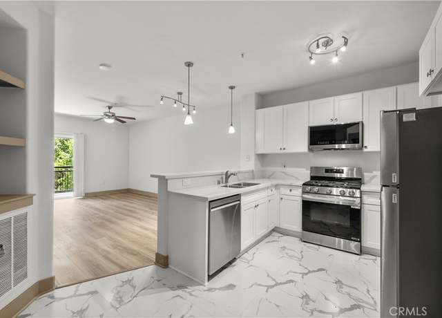 Property at 24535 Town Center Dr #6309, Valencia, CA 91355, 1 bed, 1 bath