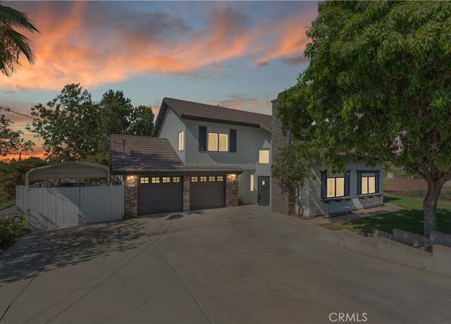 Property at 14272 laurel Dr, Riverside, CA 92503, 3 beds, 2.5 baths