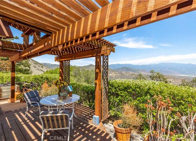 Property at 335 Rainbow Crest Rd, Fallbrook, CA 92028, 4 beds, 4 baths