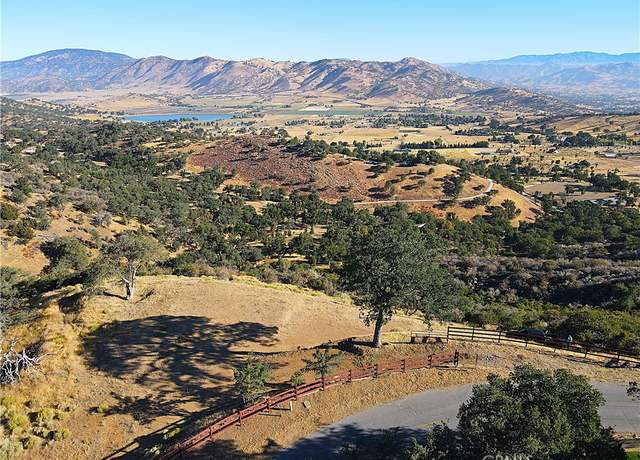 Property at 0 Zurich Dr, Tehachapi, CA 93561