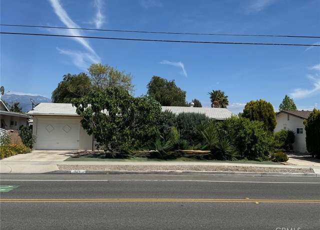 Property at 840 S Gilbert St, Hemet, CA 92543, 2 beds, 2 baths