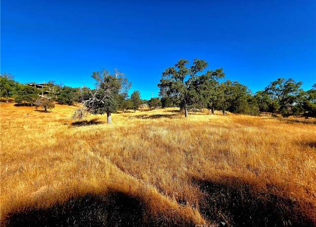 Property at 1 Lilley Mountain Dr, Coarsegold, CA 93614
