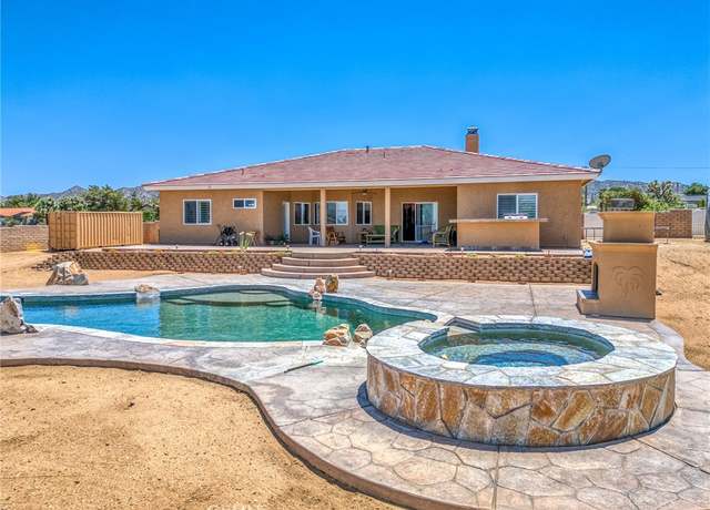 Property at 58598 Santa Maria Dr, Yucca Valley, CA 92284, 4 beds, 3 baths