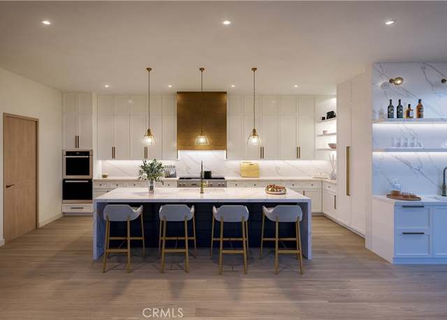 Property at 4291 Uptown Newport Dr #1, Newport Beach, CA 92660, 3 beds, 2.5 baths