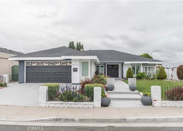 Property at 9543 Andover Cir, Fountain Valley, CA 92708, 3 beds, 2 baths
