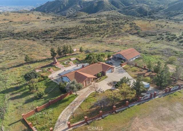 Property at 14505 Estelle Mountain Rd, Perris, CA 92570, 3 beds, 2.5 baths