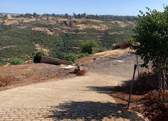 Property at 5037 Russell Dr, Paradise, CA 95969