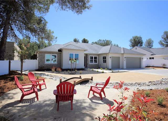Property at 2050 Prospect Ave, Paso Robles, CA 93446, 4 beds, 3.5 baths