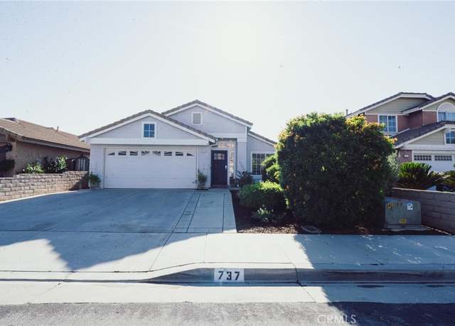 Property at 737 Juniper St, Hemet, CA 92545, 3 beds, 2 baths