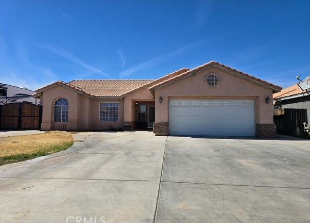 Property at 441 River Vly, Blythe, CA 92225, 3 beds, 2 baths