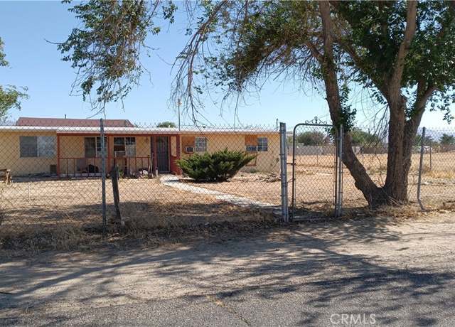Property at 10022 E Avenue Q14, Littlerock, CA 93543, 6 beds, 3 baths