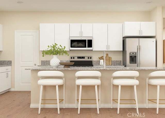 Property at 16541 Aquila St, Moreno Valley, CA 92551, 5 beds, 3 baths