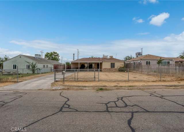 Property at 1404 Royal Way, Bakersfield, CA 93306, 3 beds, 1 bath