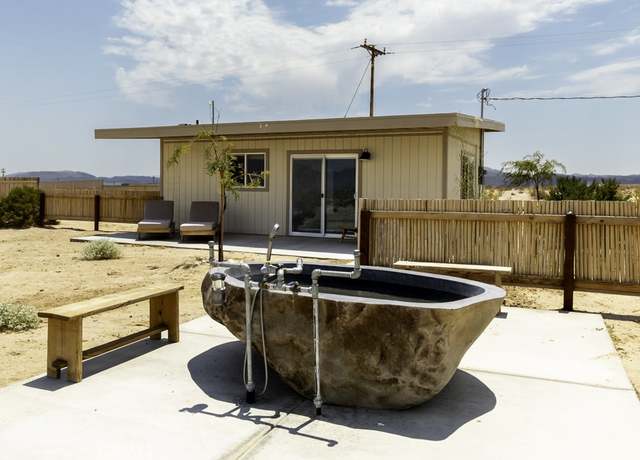 Property at 81150 Harley Ln, 29 Palms, CA 92277, 1 bath