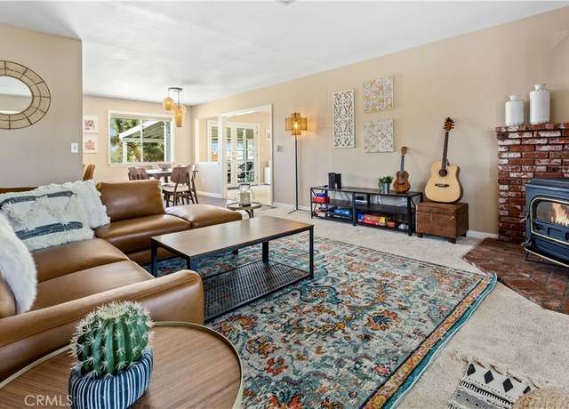 Property at 58338 Desert Gold Dr, Yucca Valley, CA 92284, 4 beds, 2 baths