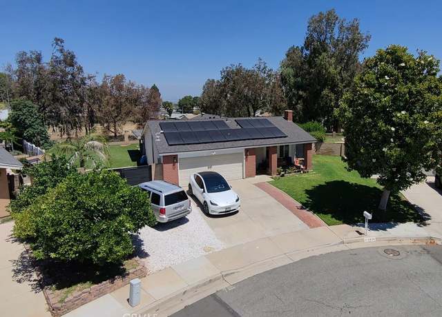 Property at 2438 Emerson Cir, Corona, CA 92882, 4 beds, 2 baths