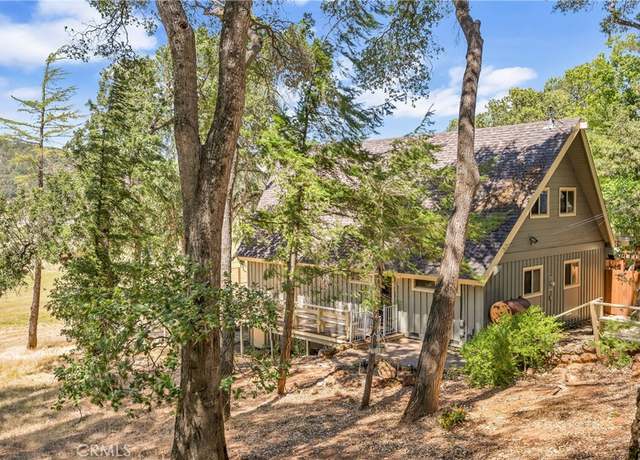 Property at 2992 Buckingham Dr, Kelseyville, CA 95451, 3 beds, 2.5 baths