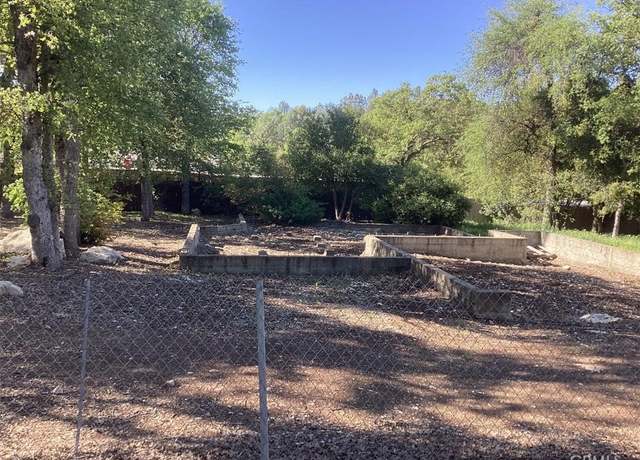 Property at 15883 27th Ave, Clearlake, CA 95422