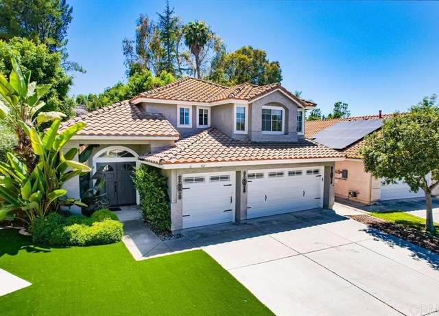 Property at 712 Palette Ct, Oceanside, CA 92057, 4 beds, 3 baths
