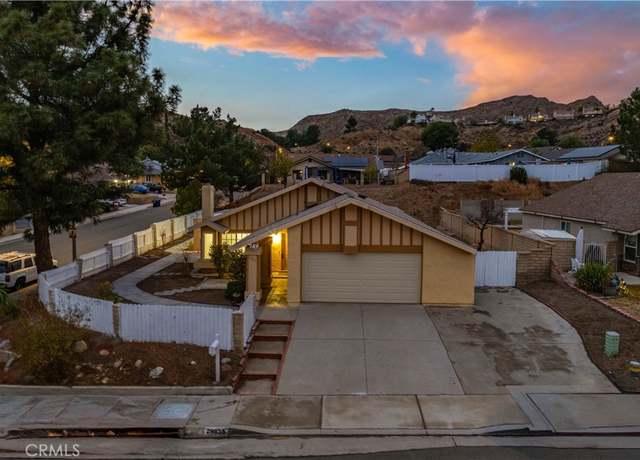 Property at 29835 Abelia Rd, Canyon Country, CA 91387, 4 beds, 2 baths