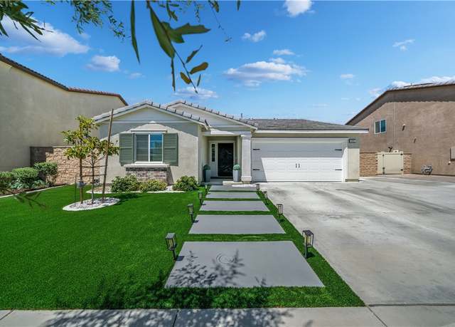 Property at 1267 Tradition Ave, Hemet, CA 92543, 3 beds, 2 baths