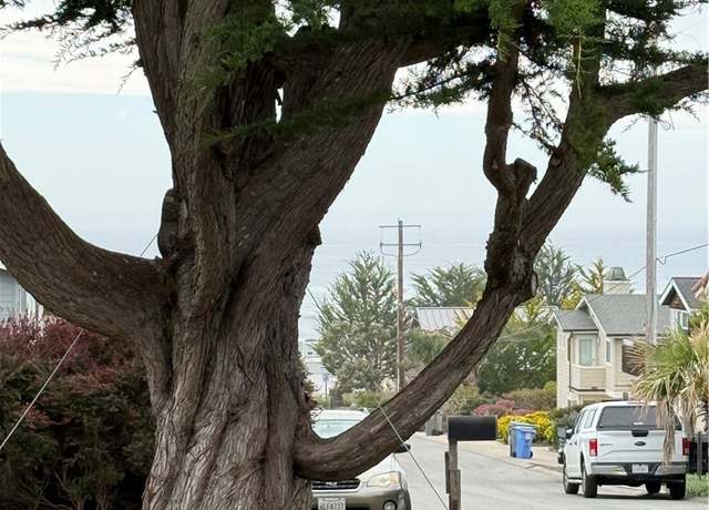 Property at 370 Castle St, Cambria, CA 93428