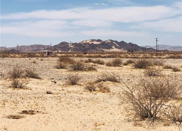 Property at 5 Wilson Rd, 29 Palms, CA 92277