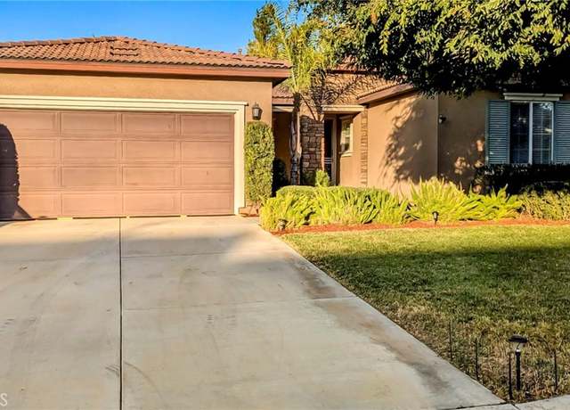 Property at 40991 Bankhall St, Lake Elsinore, CA 92532, 3 beds, 2.5 baths
