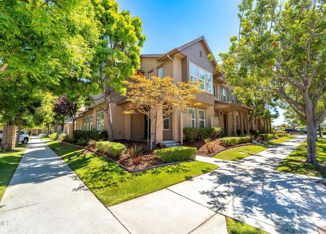 Property at 319 Elk River Pl, Oxnard, CA 93036, 3 beds, 2.5 baths
