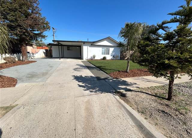 Property at 4252 N Holt Ave, Fresno, CA 93705, 3 beds, 2 baths