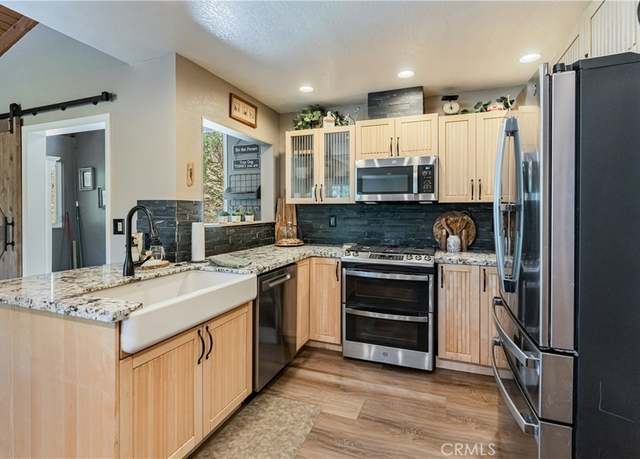 Property at 53825 Marian View Dr, Idyllwild, CA 92549, 3 beds, 3 baths