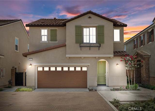 Property at 16233 Lozano St #2, Fontana, CA 92336, 3 beds, 2.5 baths