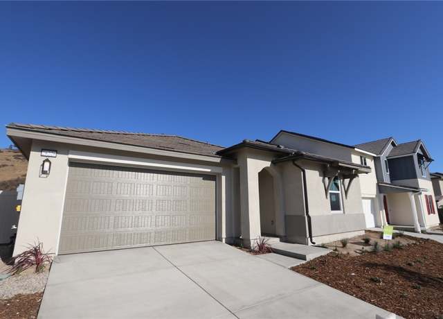Property at 28226 Virga Pl, Canyon Country, CA 91350, 3 beds, 2.5 baths